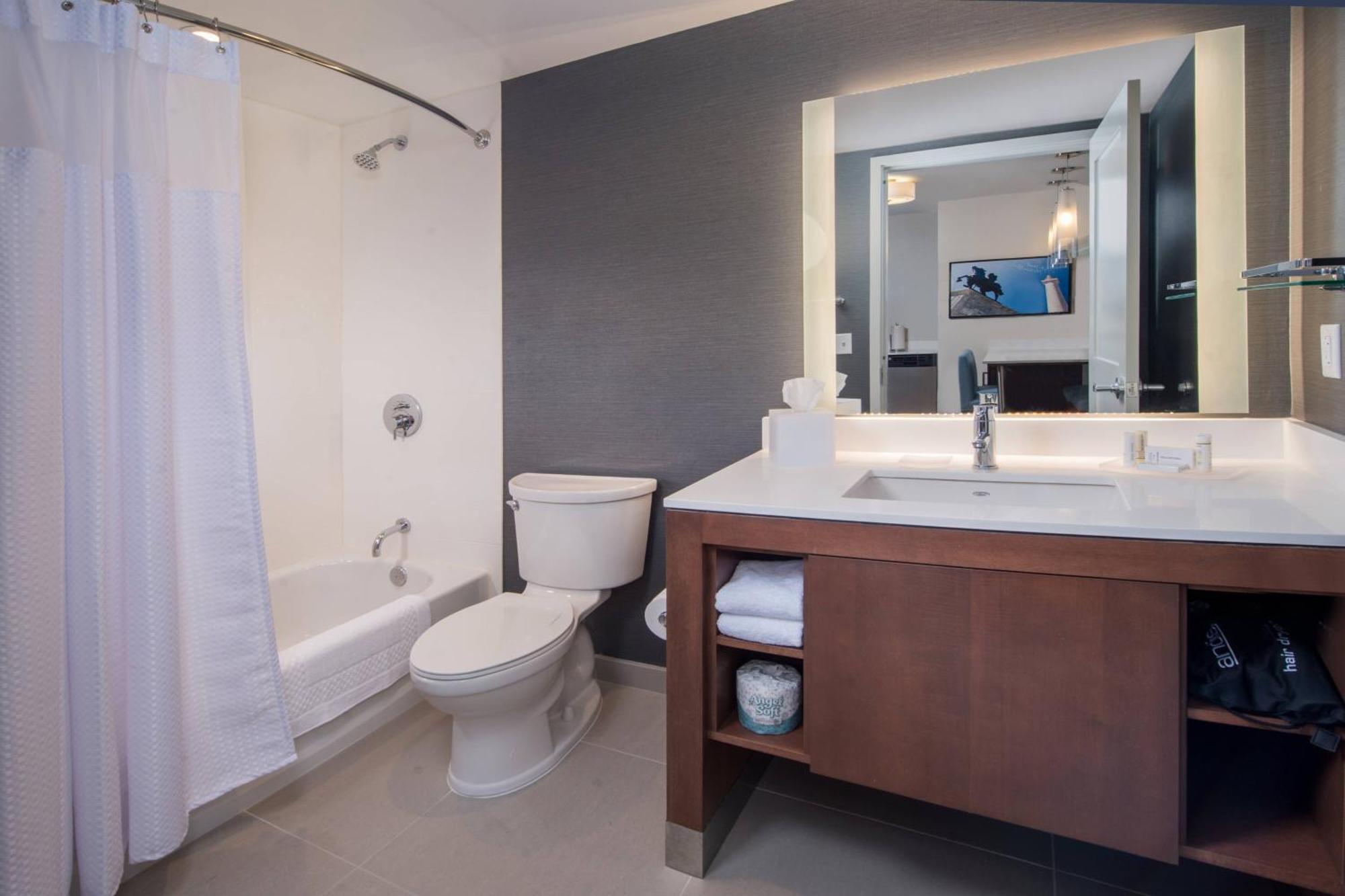 Residence Inn By Marriott Baltimore At The Johns Hopkins Medical Campus Exterior foto