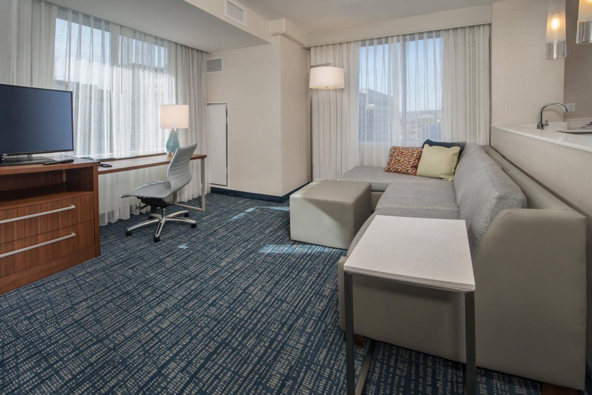 Residence Inn By Marriott Baltimore At The Johns Hopkins Medical Campus Exterior foto
